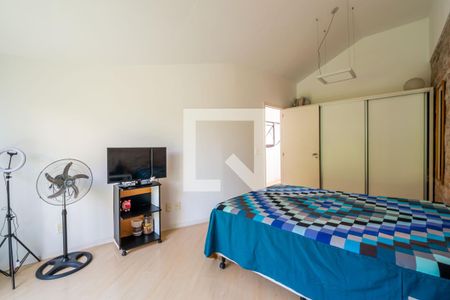 Quarto 1 de casa à venda com 3 quartos, 280m² em Azenha, Porto Alegre