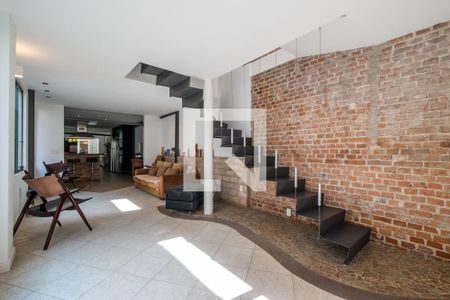 Sala de casa à venda com 3 quartos, 280m² em Azenha, Porto Alegre