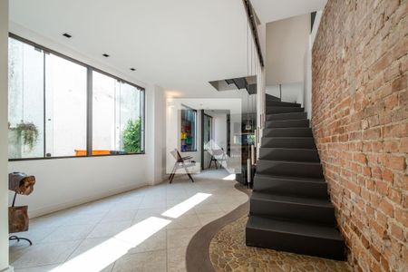 Sala de casa à venda com 3 quartos, 280m² em Azenha, Porto Alegre