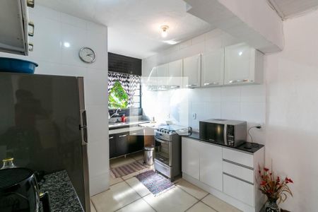 Cozinha de casa para alugar com 4 quartos, 130m² em Nova Cintra, Belo Horizonte