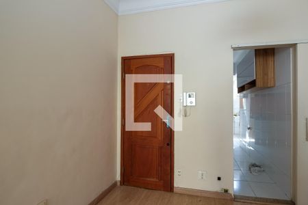 Entrada de apartamento à venda com 3 quartos, 73m² em Maracanã, Rio de Janeiro