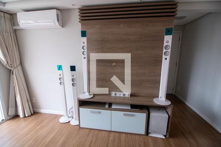 Sala de apartamento para alugar com 2 quartos, 50m² em Vila Sônia, São Paulo