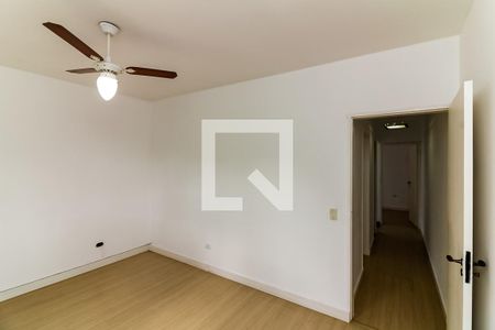 Quarto 1 de casa para alugar com 3 quartos, 80m² em Vila Vitorio Mazzei, São Paulo