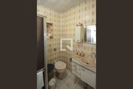 Banheiro de casa à venda com 3 quartos, 250m² em Parque Santo Eduardo, São Paulo