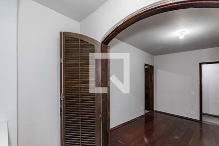 Sacada de apartamento para alugar com 1 quarto, 50m² em Vila Brás Cubas, Mogi das Cruzes