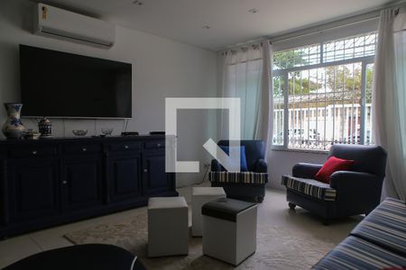 Sala de casa para alugar com 3 quartos, 151m² em Ponta da Praia, Santos