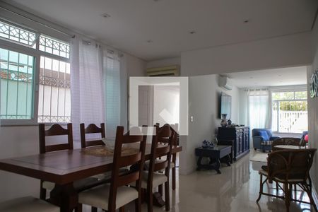 Sala de casa para alugar com 3 quartos, 151m² em Ponta da Praia, Santos