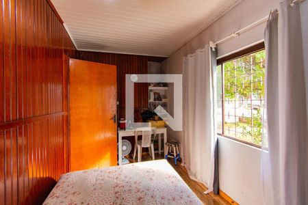 Quarto  de casa à venda com 4 quartos, 140m² em Igara, Canoas