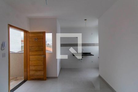 Sala e Cozinha Integrada  de apartamento à venda com 2 quartos, 39m² em Vila Nhocuné, São Paulo