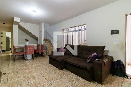 Sala de casa à venda com 3 quartos, 320m² em Parque Cruzeiro do Sul, São Paulo