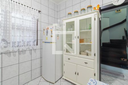 Cozinha de casa de condomínio à venda com 3 quartos, 118m² em Vila Nova, Porto Alegre