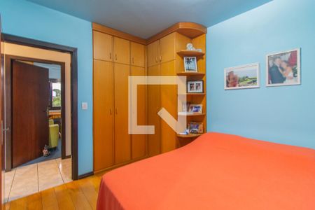 Quarto 1 -  Suíte de casa de condomínio à venda com 3 quartos, 118m² em Vila Nova, Porto Alegre