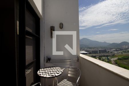 Sacada da Sala de apartamento à venda com 2 quartos, 75m² em Recreio dos Bandeirantes, Rio de Janeiro