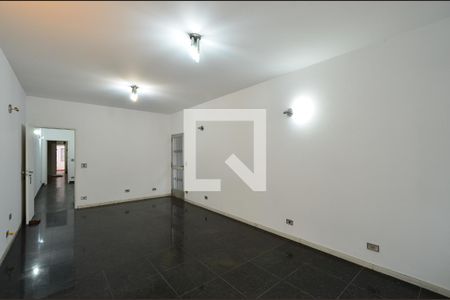 Casa à venda com 276m², 4 quartos e 7 vagasSala 1