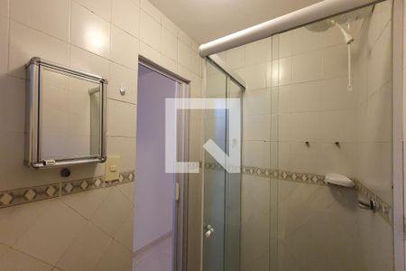 Banheiro de apartamento à venda com 2 quartos, 70m² em Tijuca, Rio de Janeiro