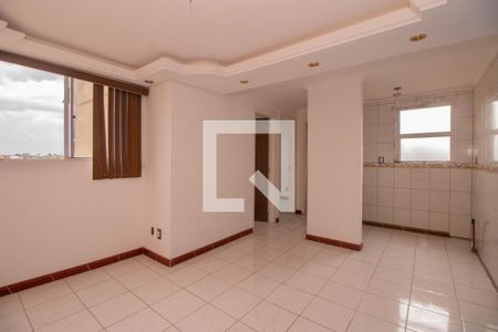 Sala de apartamento à venda com 2 quartos, 45m² em Protásio Alves, Porto Alegre