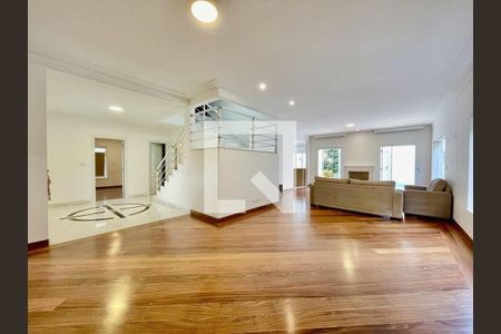 Casa à venda com 4 quartos, 520m² em Super Quadra Morumbi, São Paulo