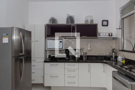 Apartamento para alugar com 138m², 3 quartos e sem vaga Apartamento para alugar com 138m², 3 quartos e sem vagaCozinha