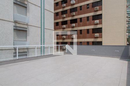 Apartamento para alugar com 138m², 3 quartos e sem vaga Apartamento para alugar com 138m², 3 quartos e sem vagaÁrea Comum - Solarium
