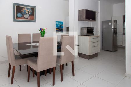 Sala de apartamento para alugar com 3 quartos, 138m² em Pr. das Asturias, Guarujá