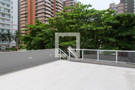 Apartamento para alugar com 138m², 3 quartos e sem vaga Apartamento para alugar com 138m², 3 quartos e sem vagaÁrea Comum - Solarium