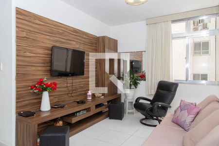 Sala de apartamento para alugar com 3 quartos, 138m² em Pr. das Asturias, Guarujá