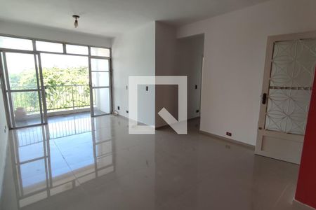 Sala de apartamento para alugar com 2 quartos, 80m² em Jacarepaguá, Rio de Janeiro