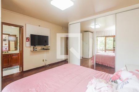 Suite de casa à venda com 5 quartos, 200m² em Vila Ipiranga, Porto Alegre