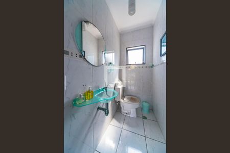 Lavabo de casa à venda com 3 quartos, 217m² em Vila Linda, Santo André