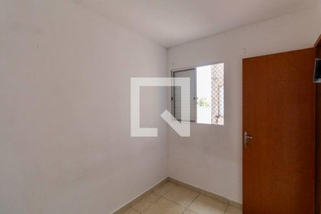 Quarto 1 de apartamento para alugar com 2 quartos, 35m² em Vila União (zona Leste), São Paulo