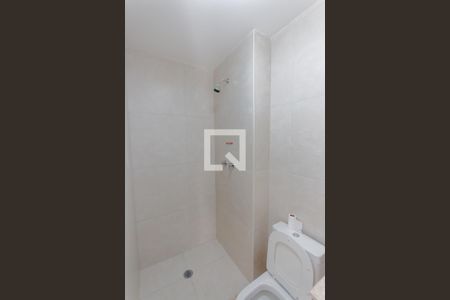 Banheiro de apartamento para alugar com 2 quartos, 64m² em Campestre, Santo André