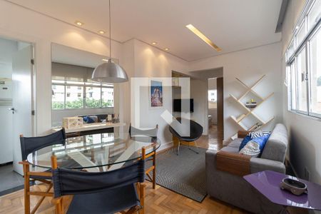 Sala de apartamento para alugar com 1 quarto, 75m² em Aclimação, São Paulo