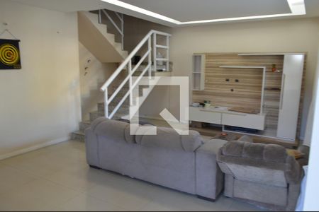 Sala  de casa de condomínio à venda com 4 quartos, 210m² em Pechincha, Rio de Janeiro