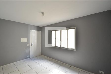 Sala de apartamento para alugar com 2 quartos, 70m² em Chácara Inglesa, São Paulo