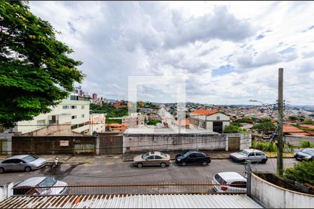 Vista de apartamento à venda com 2 quartos, 40m² em Havaí, Belo Horizonte