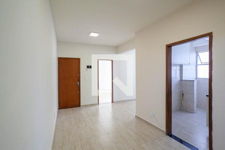 Sala  de apartamento à venda com 3 quartos, 74m² em Guarani, Belo Horizonte