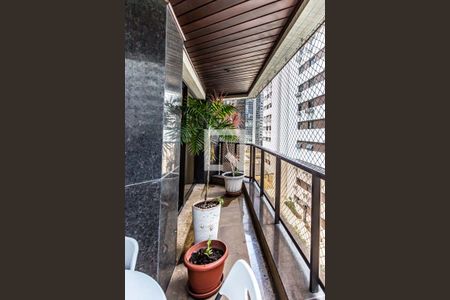 Varanda de apartamento à venda com 4 quartos, 255m² em Higienópolis, São Paulo