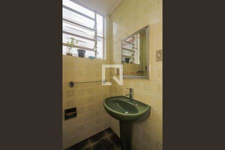 Banheiro suite de apartamento à venda com 2 quartos, 101m² em Auxiliadora, Porto Alegre