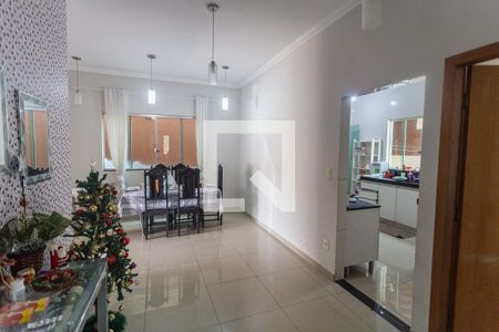 Sala 2 de casa à venda com 6 quartos, 300m² em Horto Florestal, Belo Horizonte