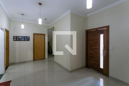 Sala 2 de casa para alugar com 6 quartos, 300m² em Horto Florestal, Belo Horizonte