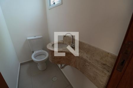 Lavabo de casa para alugar com 2 quartos, 77m² em Vila Polopoli, São Paulo