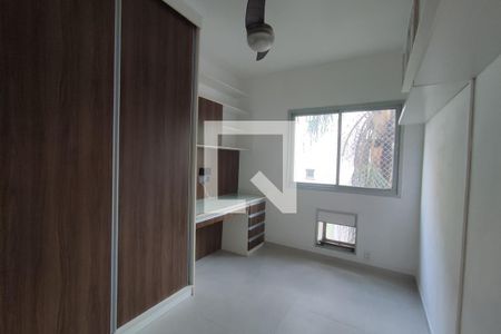 Quarto 1 de apartamento para alugar com 3 quartos, 73m² em Tanque, Rio de Janeiro