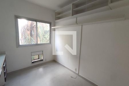 Quarto 1 de apartamento para alugar com 3 quartos, 73m² em Tanque, Rio de Janeiro