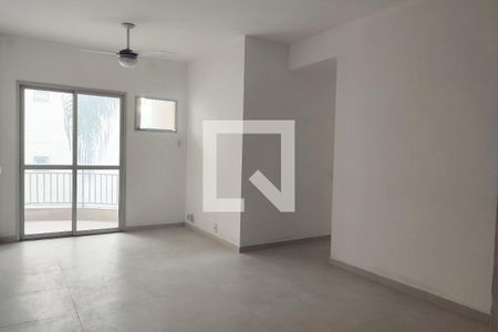 Sala de apartamento para alugar com 3 quartos, 73m² em Tanque, Rio de Janeiro