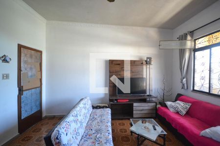 Sala de casa para alugar com 2 quartos, 100m² em Centro, Nilópolis