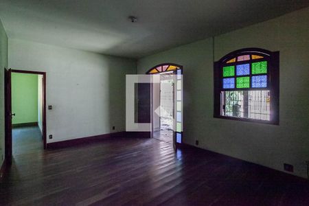Sala 1 de casa à venda com 4 quartos, 342m² em Serrano, Belo Horizonte