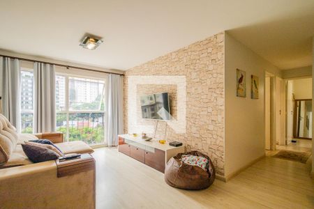 Sala de apartamento para alugar com 3 quartos, 80m² em Jardim Londrina, São Paulo