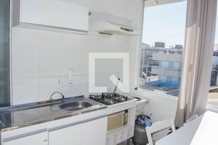 Cozinha de kitnet/studio para alugar com 1 quarto, 34m² em Ingleses do Rio Vermelho, Florianópolis