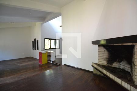 Sala de casa à venda com 5 quartos, 278m² em Teresópolis, Porto Alegre