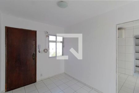 Sala  de apartamento para alugar com 2 quartos, 48m² em Conjunto Habitacional Padre Manoel da Nóbrega, São Paulo